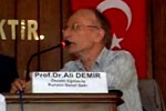 Panelde Prof. Ali Demir?in Konumas